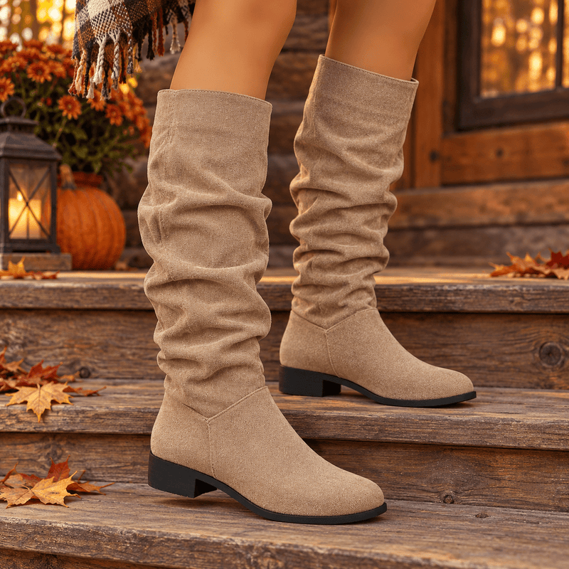 Bottes Hautes Femme Aspect Daim, Tige Froncée, Talon Bas – coloris beige
