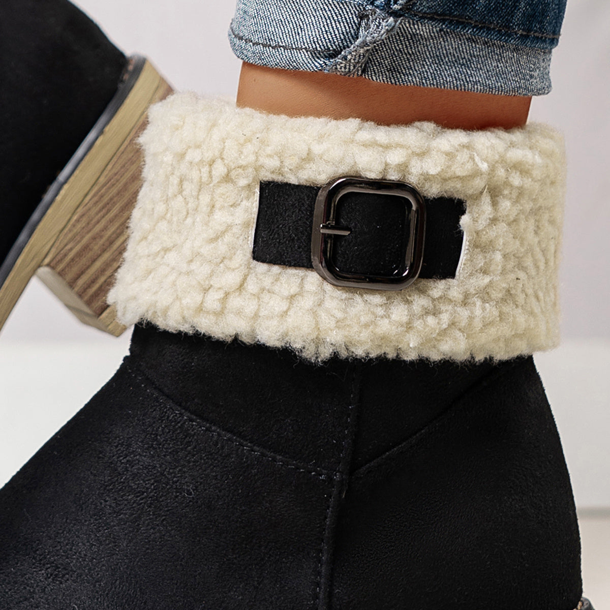 Bottes Fourrées Femme Courtes, Col Sherpa, Aspect Daim, vue 6