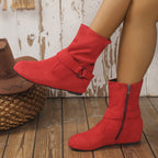 Bottines Femme Aspect Daim, Tige Froncée, Zip et Boucle – coloris rouge
