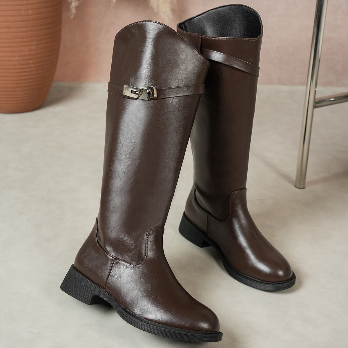 Bottes Cavalières Femme Mollet Large, Similicuir, Fermoir – coloris marron foncé