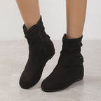 Bottines Femme Aspect Daim, Tige Froncée, Zip et Boucle, vue 12