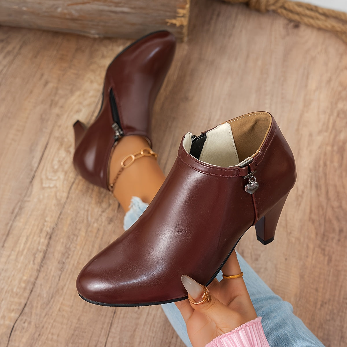 Bottes Basses Femme à Talon, Similicuir, Breloque Cœur, vue 5