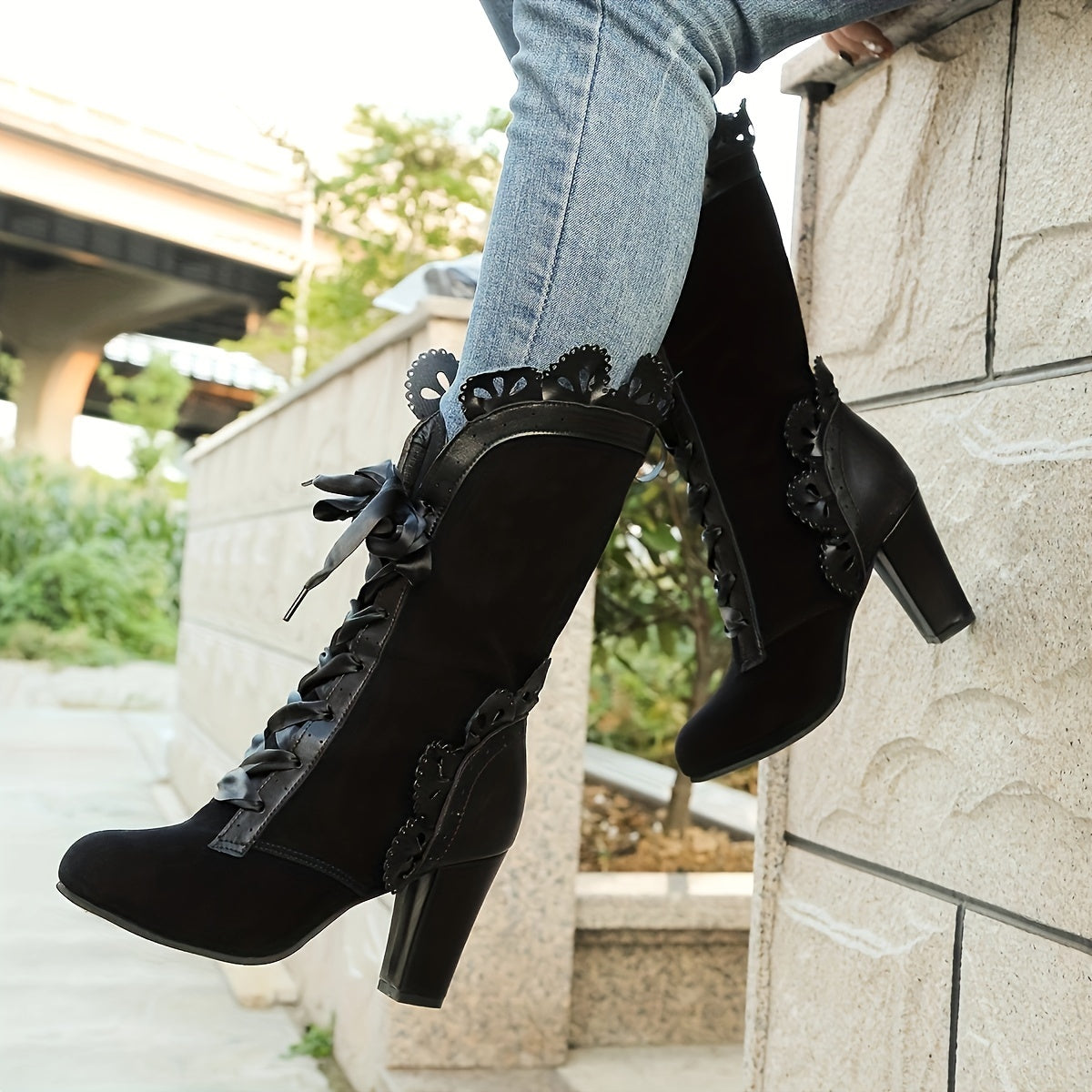 Bottes Gothiques Femme Mi-Mollet, Flanelle, Volants et Rubans, vue 5