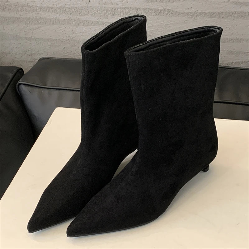 Bottines Femme Bout Pointu, Aspect Daim, Petit Talon Fin – coloris noir