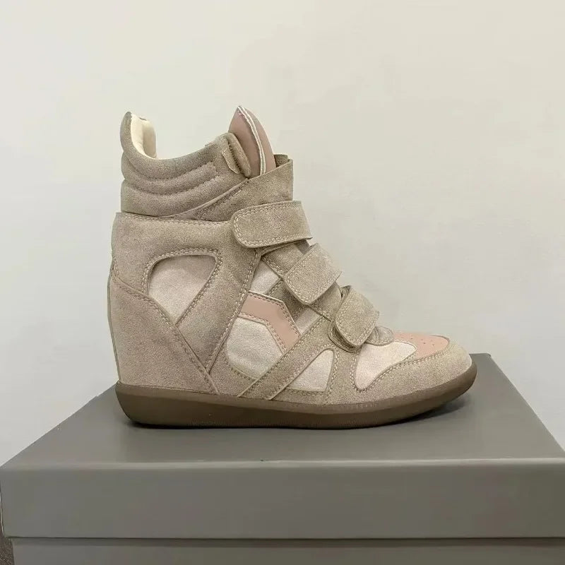 Bottines Compensées Femme Style Baskets, Croûte de Cuir – coloris nude