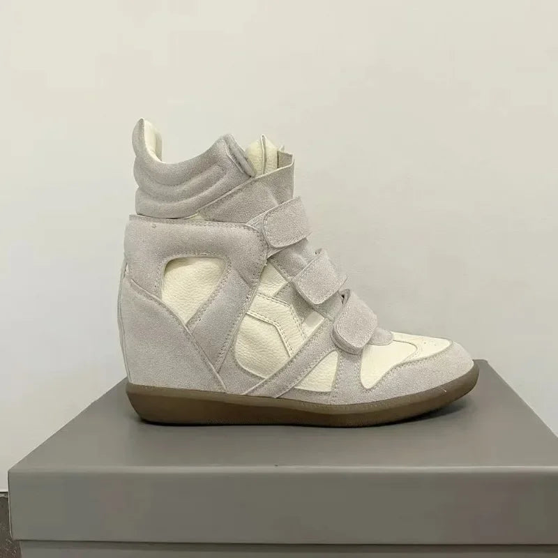 Bottines Compensées Femme Style Baskets, Croûte de Cuir – coloris gris clair