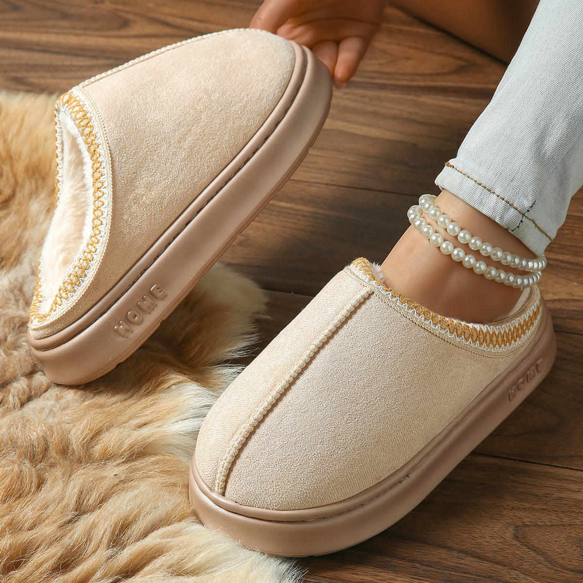 Chaussons Bottes Femme Aspect Daim, Col Brodé, Plateforme, vue 5