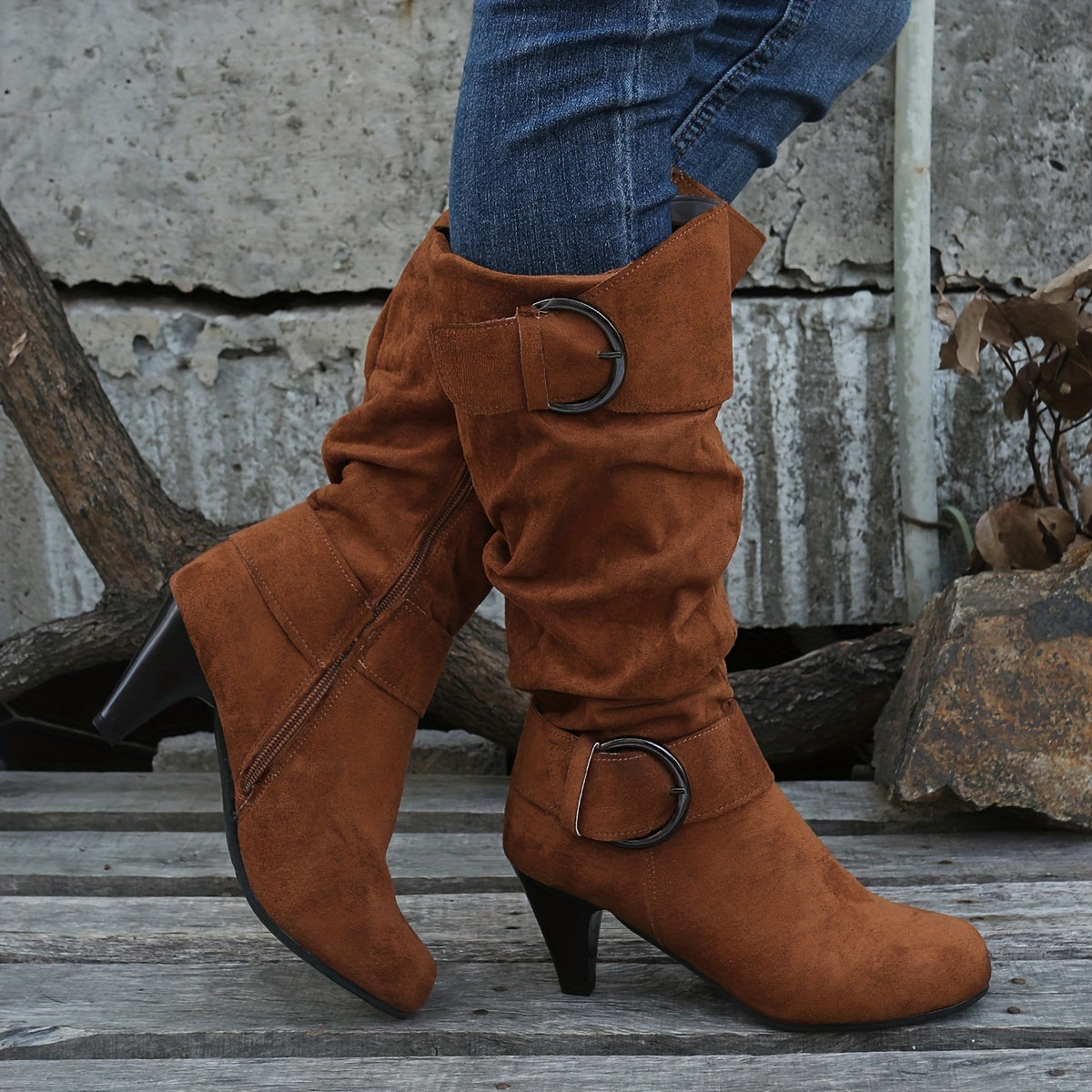 Bottes Femme Hautes, Brides à Boucle, Aspect Suédé – coloris marron foncé