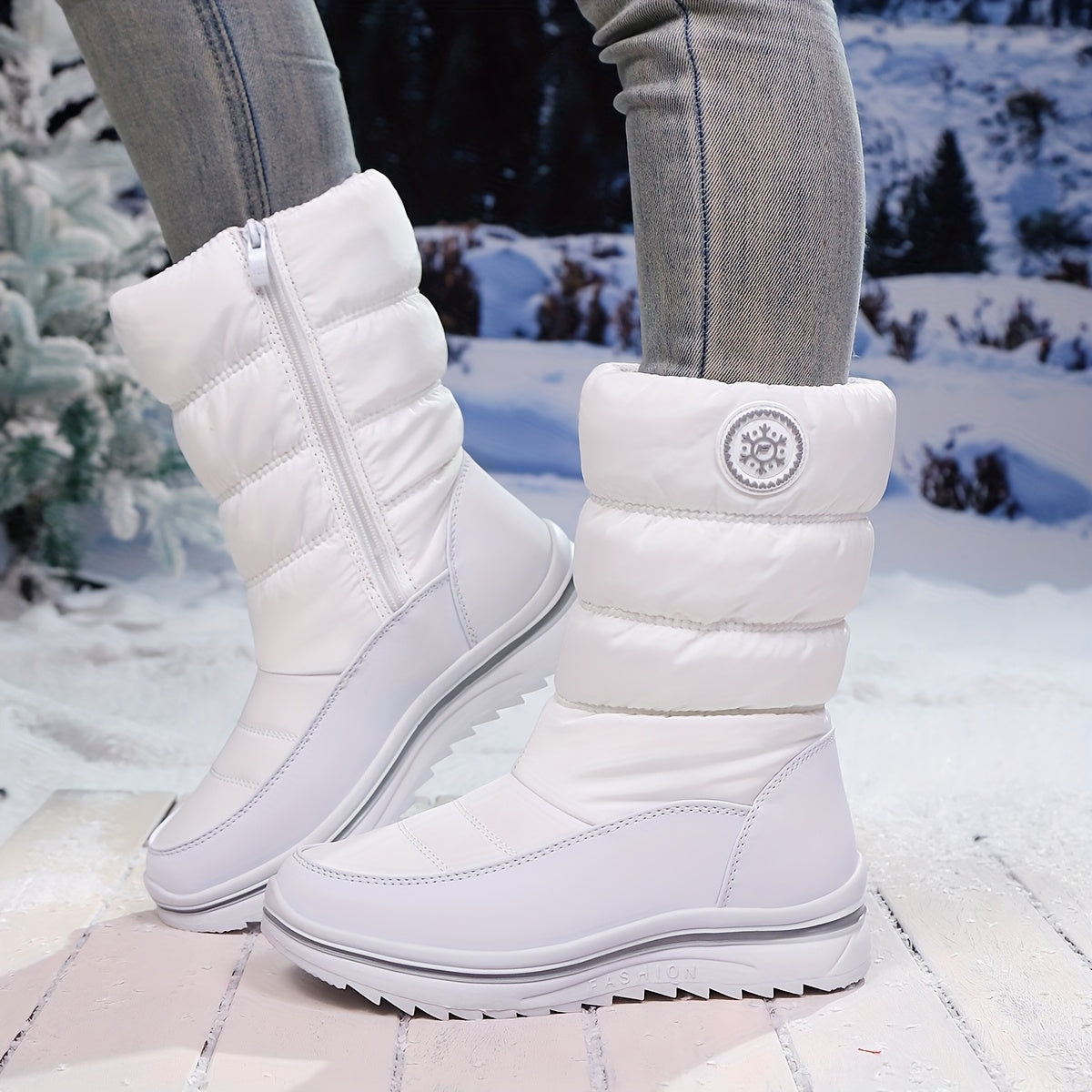 Bottes de Neige Femme Matelassées, Zip, Blanc ou Noir – coloris blanc