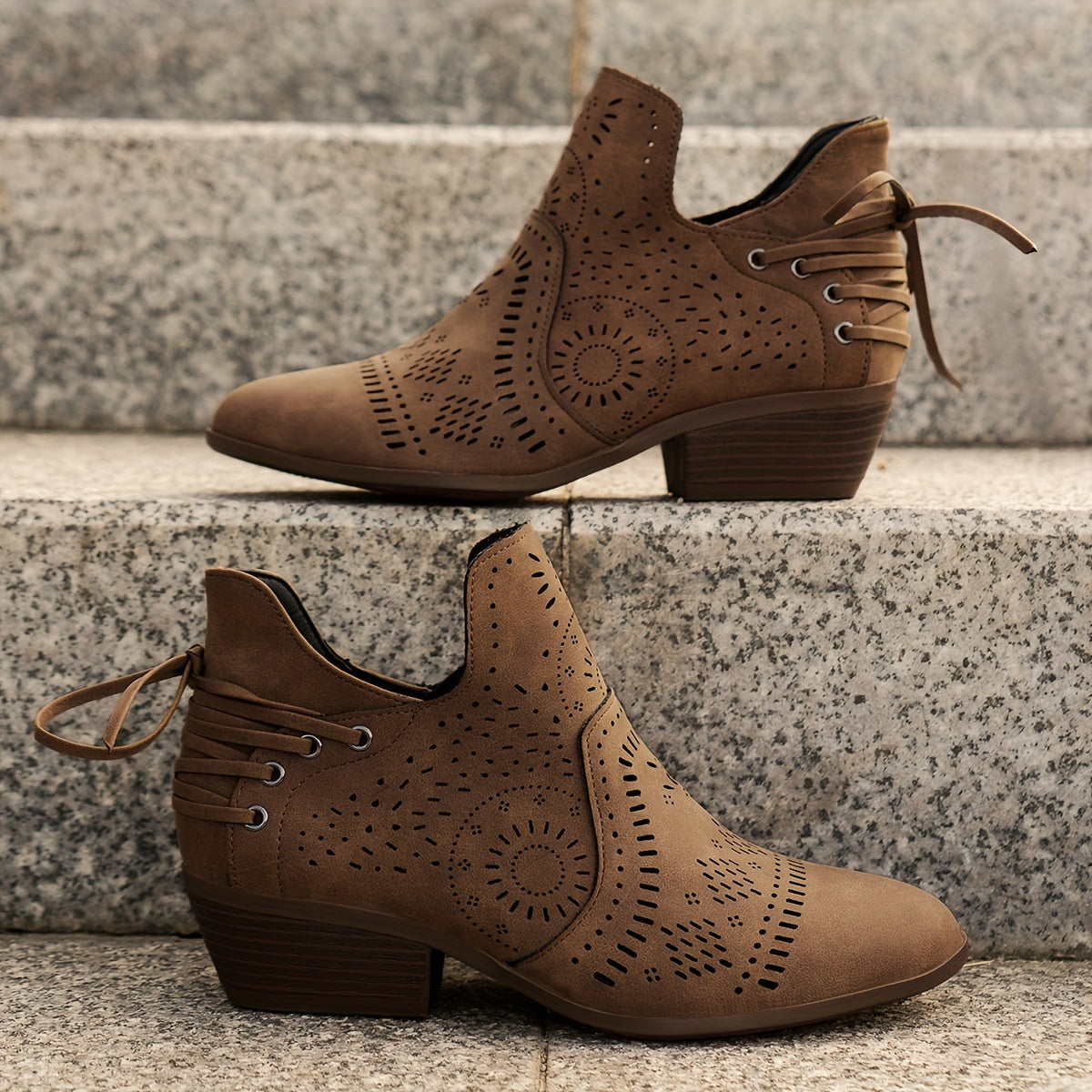 Bottines Ajourées Femme, Effet Daim, 3 Coloris, vue 6