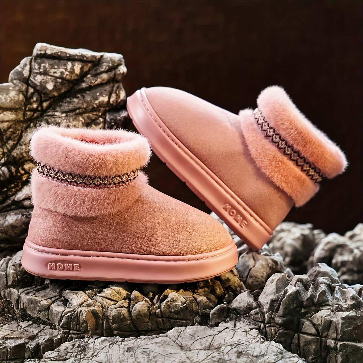 Bottes Fourrées Femme, Tissu Effet Daim – coloris rose