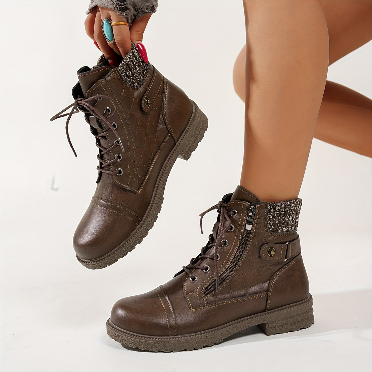 Bottes Femme Western Similicuir, Col Tricoté – coloris marron foncé